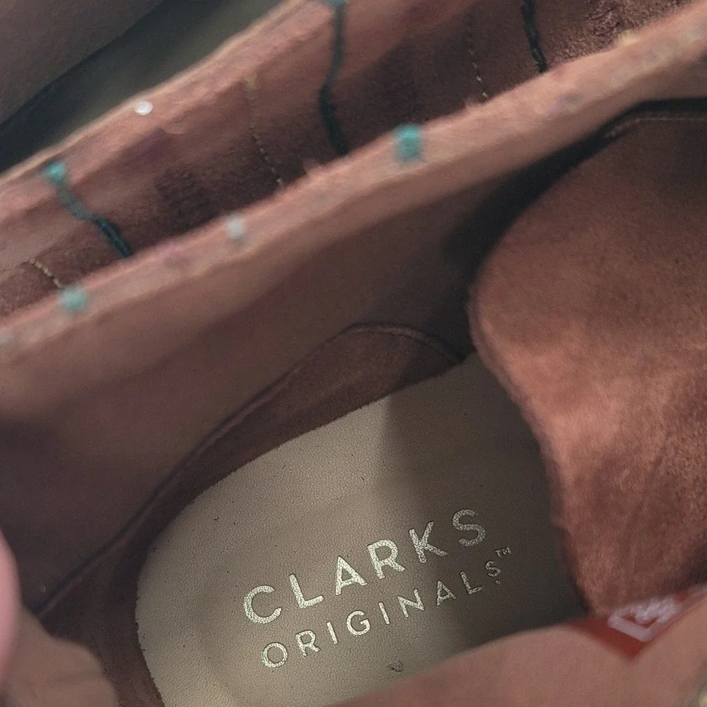 Clarks Mens 12 Desert Boot Suede Brown Chukka‎ Casual Classic Crepe Sole